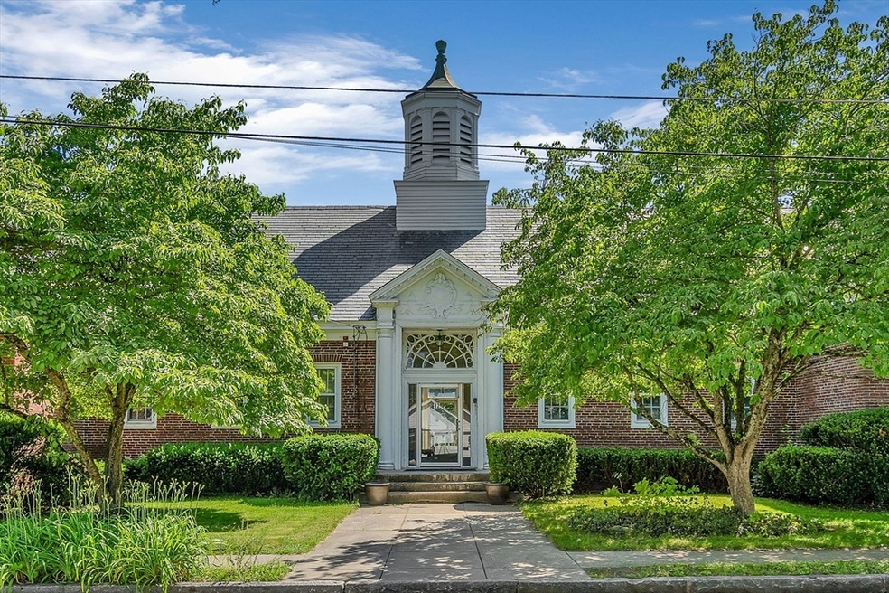 12 Linden St unit 2, Hudson, MA 01749 - photo 1