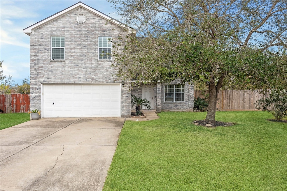 12811 Rio Lindo St, Rosharon, TX 77583 - photo 1