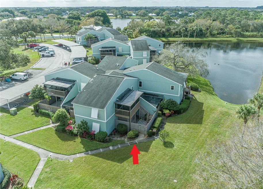 1176 Breezy Way unit 5F, Sebastian, FL 32958 - photo 1