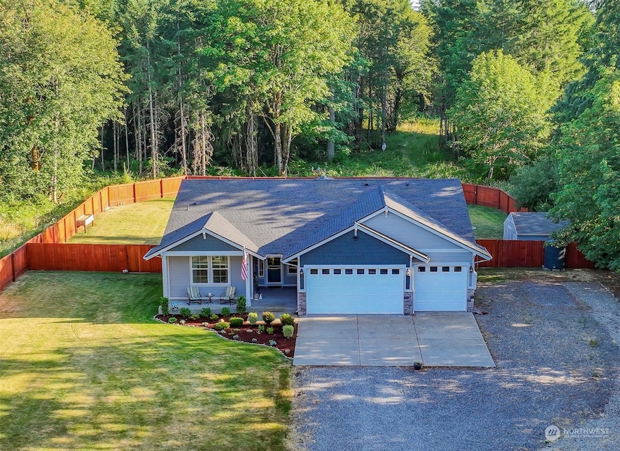 14027 Rainier View Ln SE, Yelm, WA 98597 - photo 1