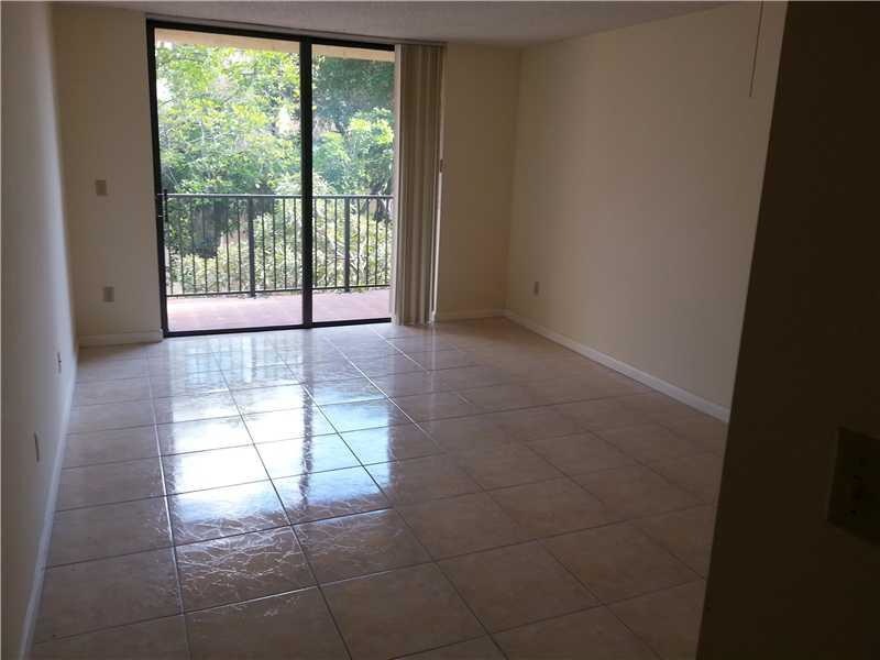 14221 N Kendall Dr unit 311C, Miami, FL 33186 - photo 1