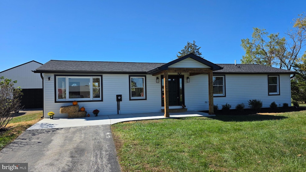 4010 Fringer Rd, Taneytown, MD 21787 - photo 1