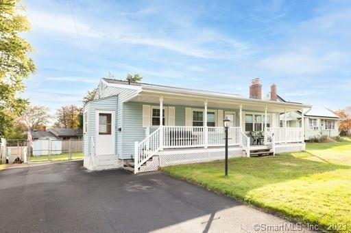 28 Farm Ct, New Britain, CT 06051 - photo 1