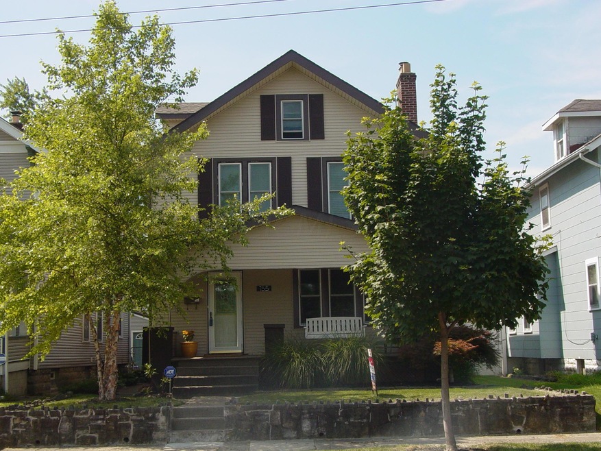 155 E Markison