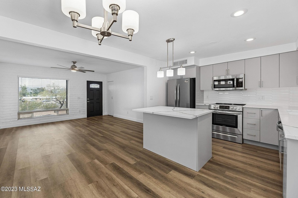 2450 W Oracle Jaynes Station Rd, Tucson, AZ 85741 - photo 1