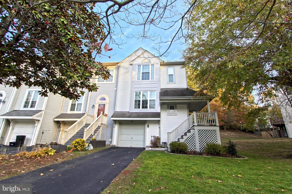 8313 Southern Oaks Ct, Lorton, VA 22079 - photo 1