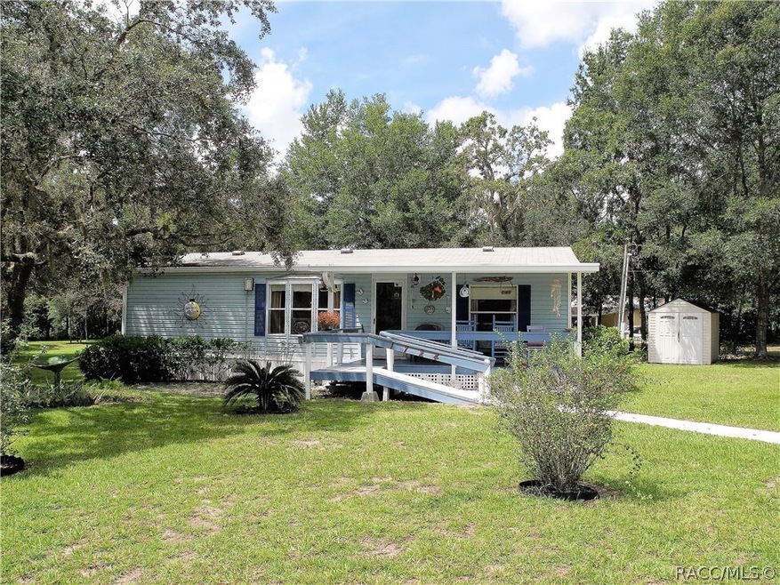 1724 E Naperville Ln, Hernando, FL 34442 - photo 1