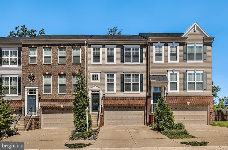 11827 Lake Baldwin Dr, Bristow, VA 20136 - photo 1