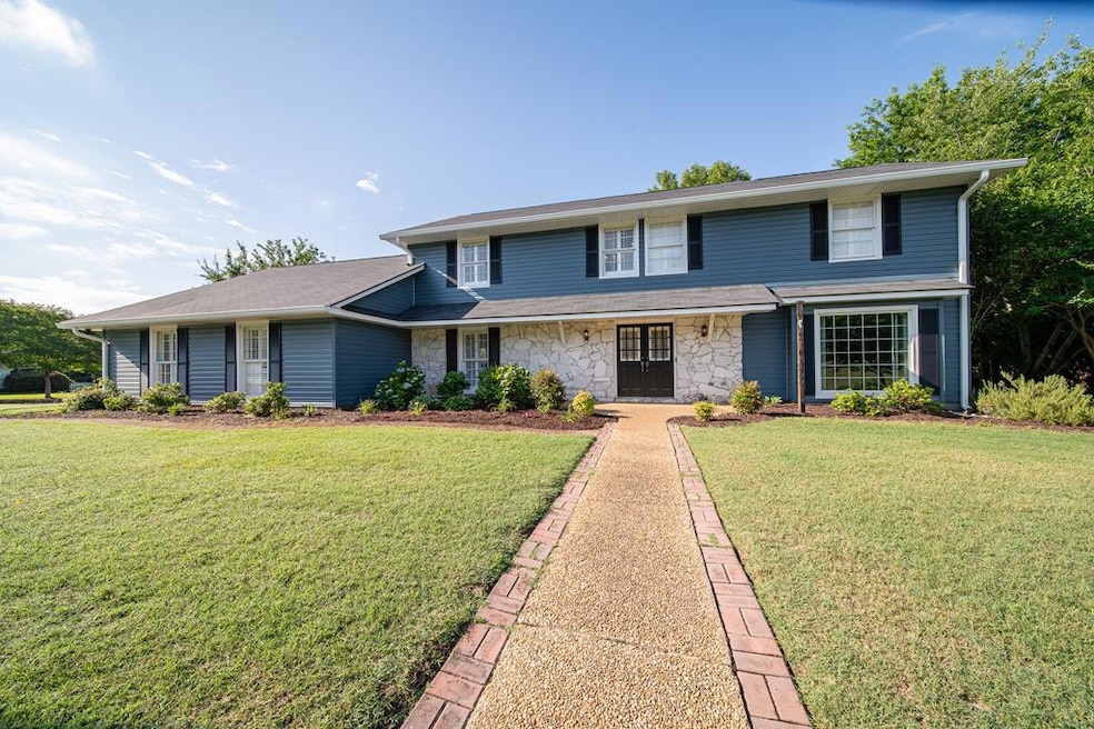 616 Newport Place, Columbus, GA 31904 - photo 1