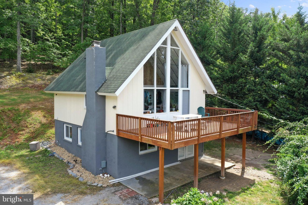 458 Windsong Rd, Harpers Ferry, WV 25425 - photo 1