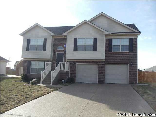155 Crystal View Ct, Mount Washington, KY 40047 - photo 1