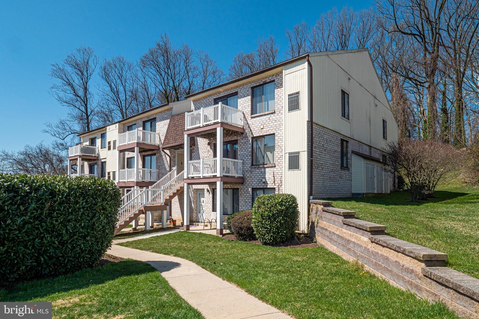 7313 Hilltop Dr unit 117, Brookhaven, PA 19015 - photo 1