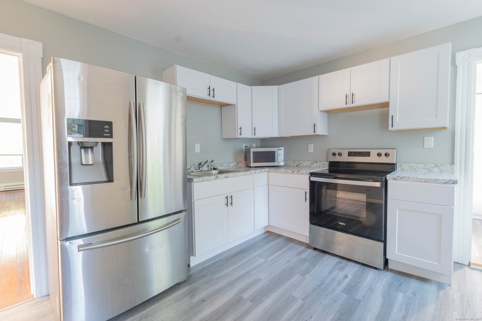 21 Tremont St unit 2, New Britain, CT 06051 - photo 1