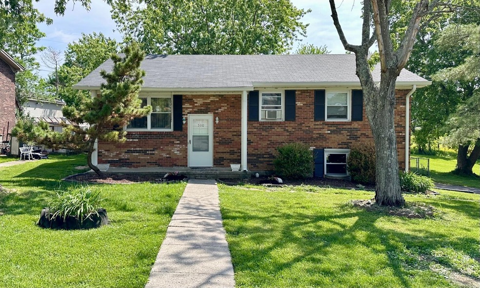 500 Ashley Dr, Harrodsburg, KY 40330 - photo 1