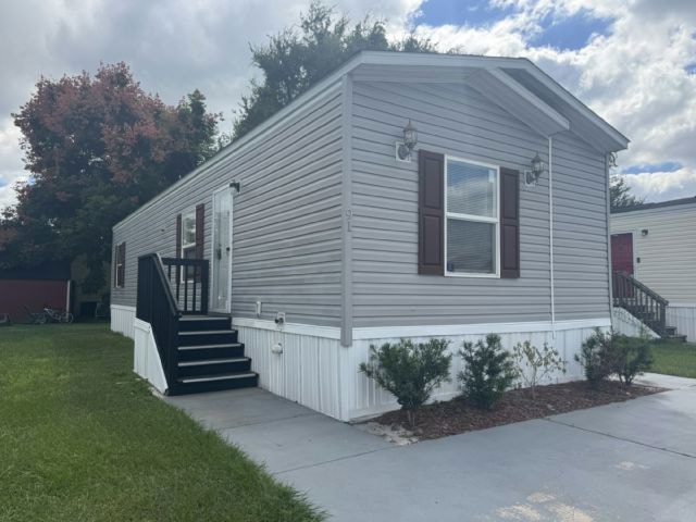 1123 Walt Williams Rd unit 91, Lakeland, FL 33809 - photo 1