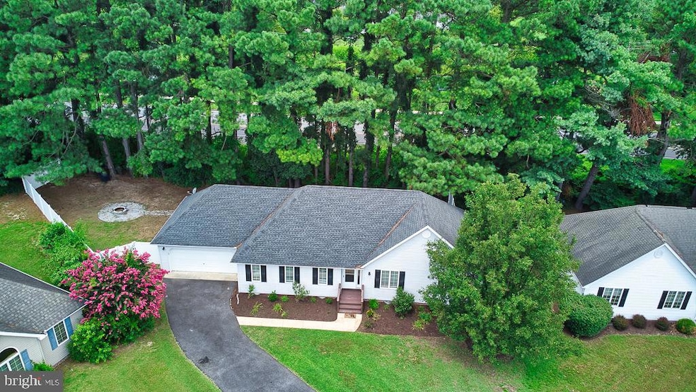 700 E Upland Ct, Salisbury, MD 21801 - photo 1