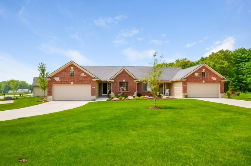 001-Front_View-1011270-mls