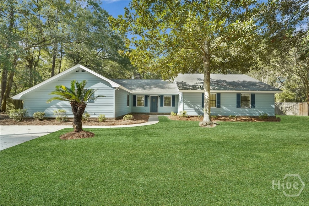 875 Davis Rd, Richmond Hill, GA 31324 - photo 1