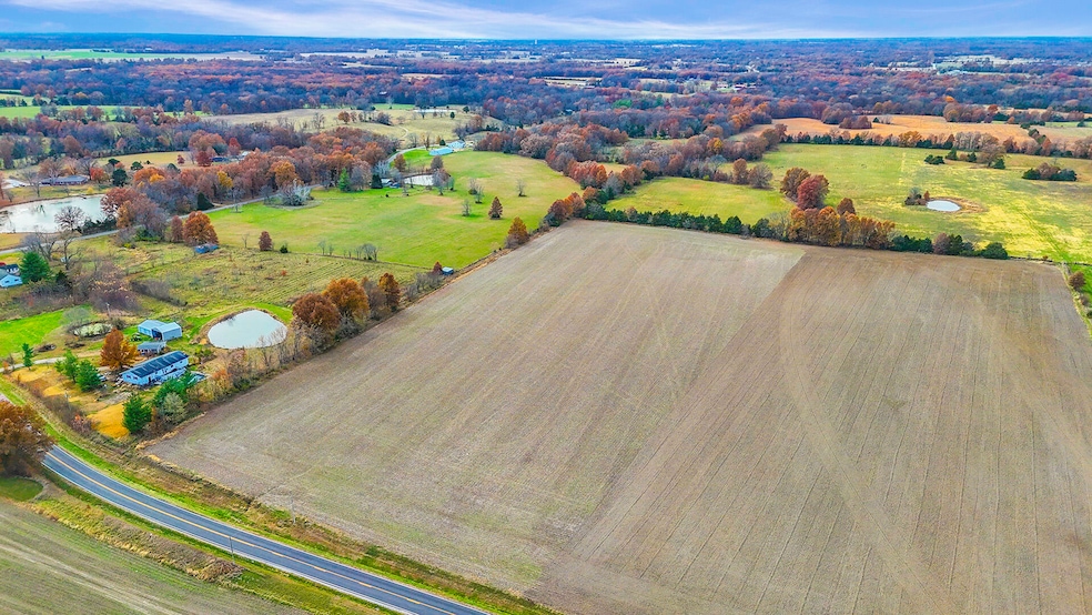 0 N Route Z unit 430962, Centralia, MO 65240 - photo 1