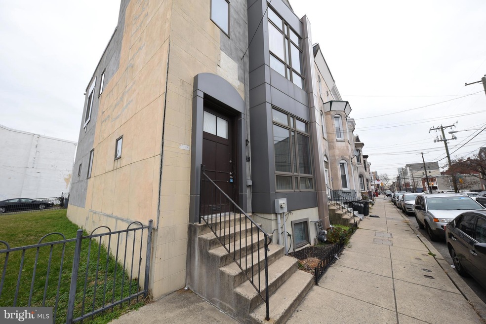 1717 W Oxford St, Philadelphia, PA 19121 - photo 1