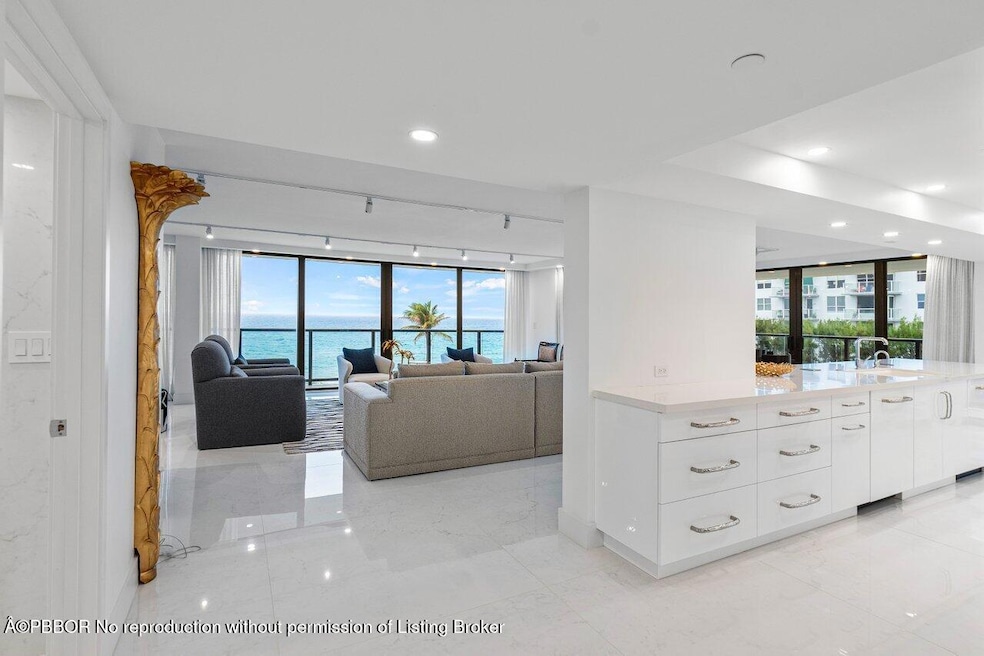 004-3440SouthOceanBoulevard-302S-PalmBea