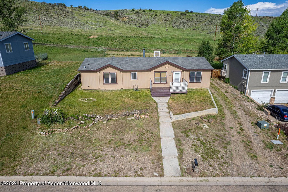 1222 Taylor St, Craig, CO 81625 - photo 1