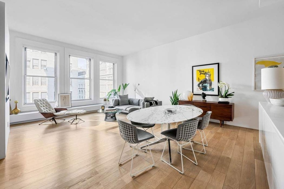 Sold $2,300,000 • Co-Listing Agent