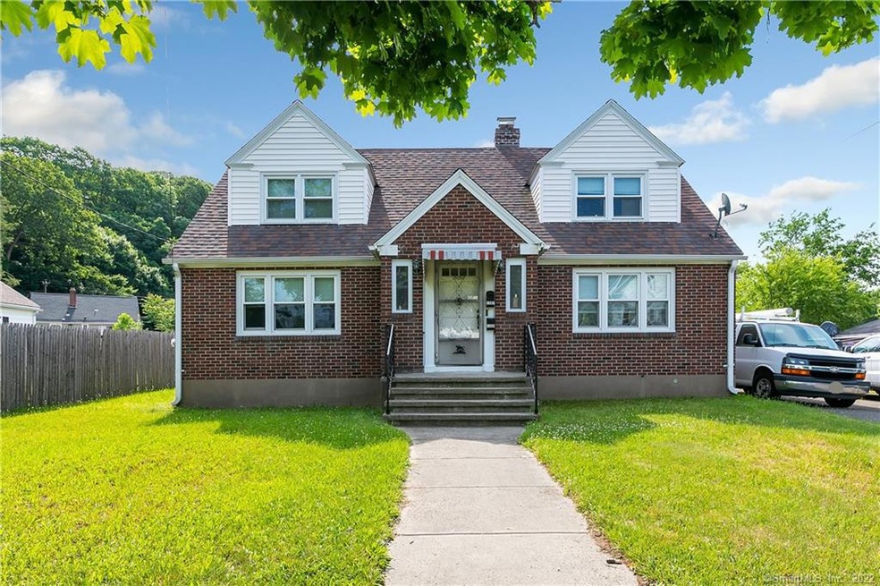 1305 Quinnipiac Ave, New Haven, CT 06513 - photo 1