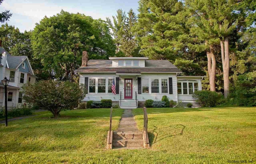 30 Bridge St, Slingerlands, NY 12159 - photo 1