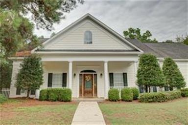 Welcome to 27 Willow Bend Dr!