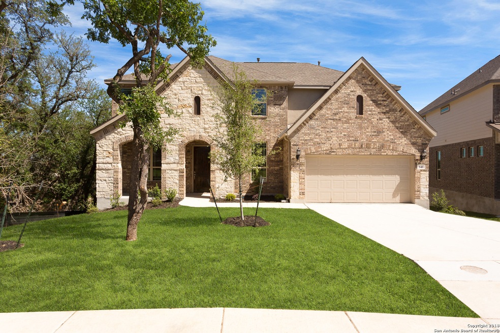940 Carriage Loop, New Braunfels, TX 78132 - photo 1