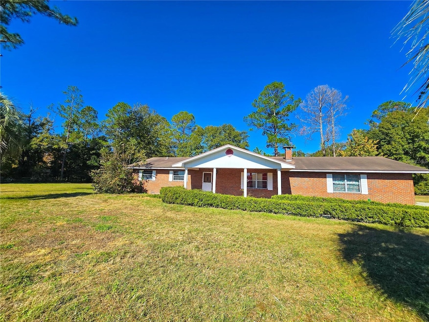 12046 U S 301, Hampton, FL 32044 - photo 1