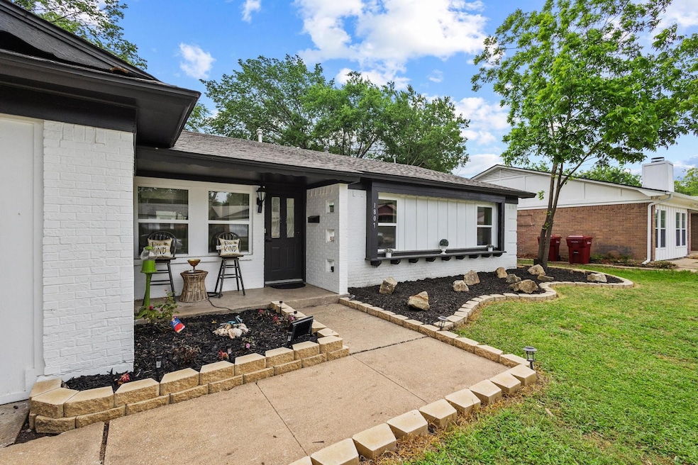For Sale $290,000