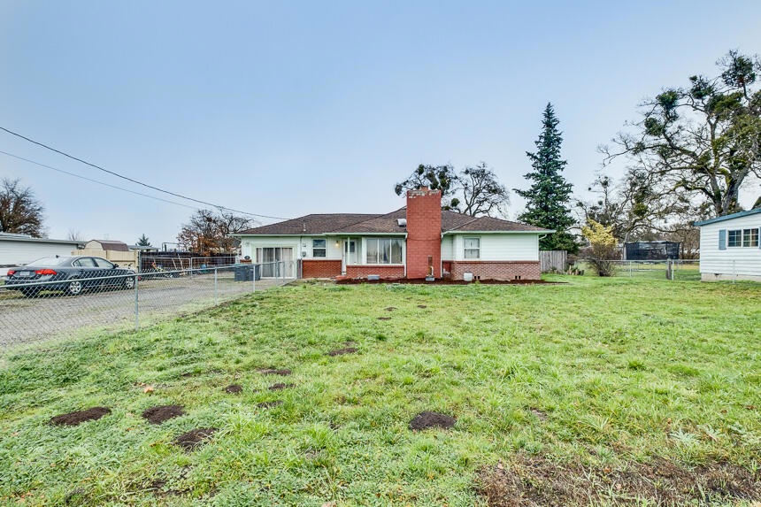 6942 Table Rock-1