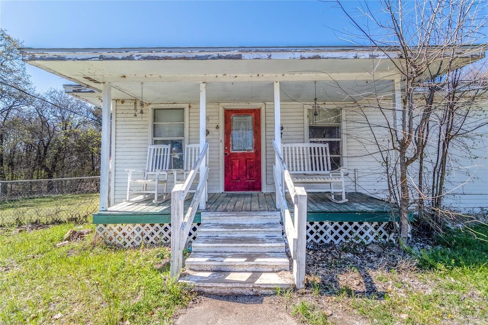 4566 Dugan Chapel Rd, Bells, TX 75414 - photo 1