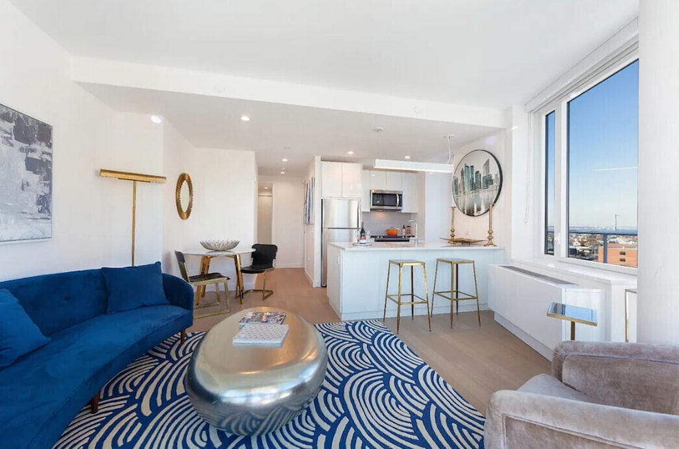 For Rent $4,617/month