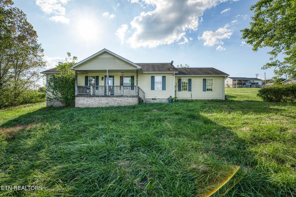 mls-3756 Jake Dr-3_TNPC-2-Edit