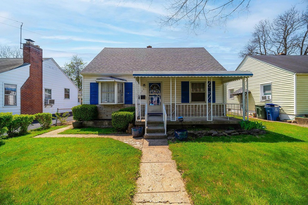 2201 Barrymore Ave-1