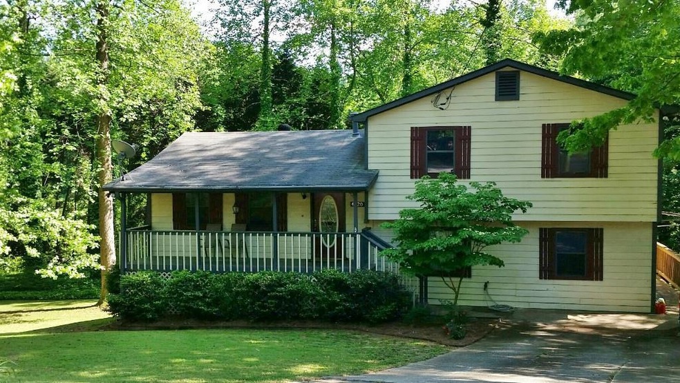 4520 Dons Ct SW, Mableton, GA 30126 - photo 1