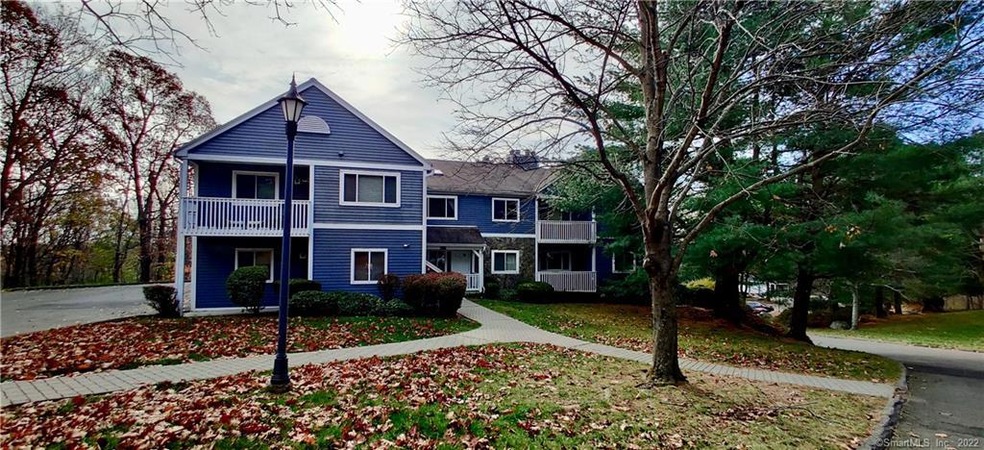 211 Windgate Cir unit c, Monroe, CT 06468 - photo 1