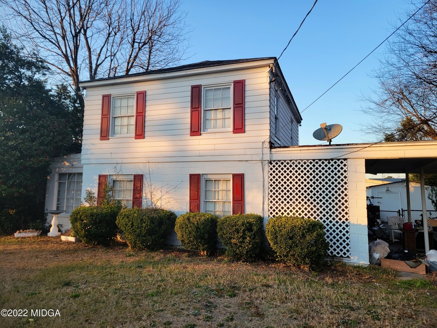 1011 Sylvian Dr, Macon, GA 31206 - photo 1