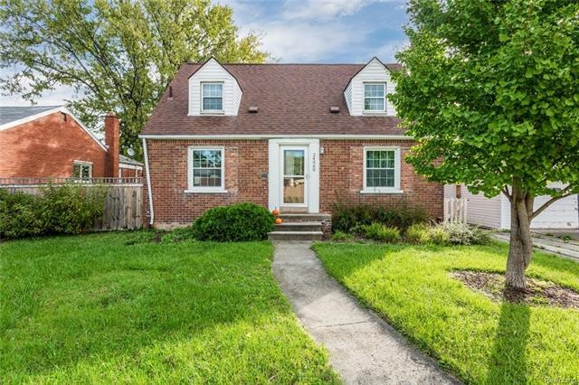 22430 Gratiot Ave Eastpointe-large-001-16-24360 Gr
