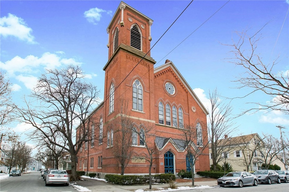 10 East St unit 7, Providence, RI 02906 - photo 1