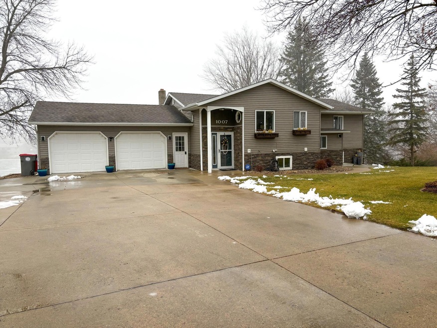 1007 Meadowlark Dr SW, Alexandria, MN 56308 - photo 1