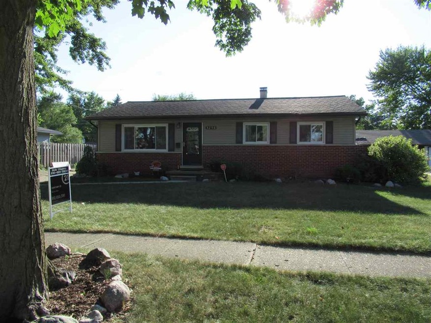 5296 Greenleaf Dr, Swartz Creek, MI 48473 - photo 1