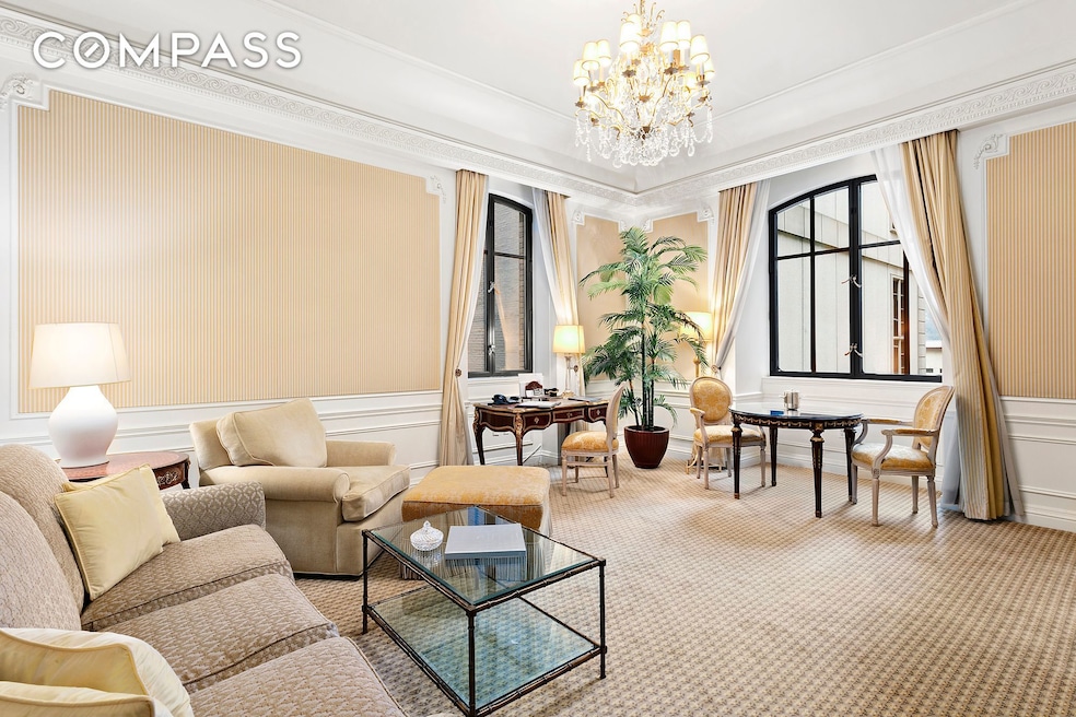 2 E 55th St unit 1116, New York, NY 10022 - photo 1