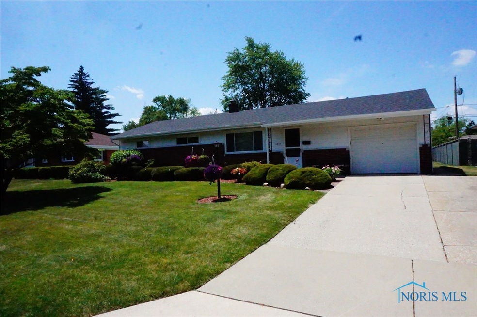 5519 E Rowland Rd, Toledo, OH 43613 - photo 1