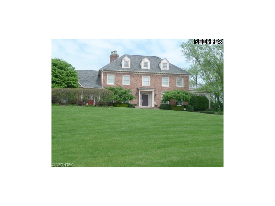 Welcome home to 1263 Cobblefield in the prestigiou