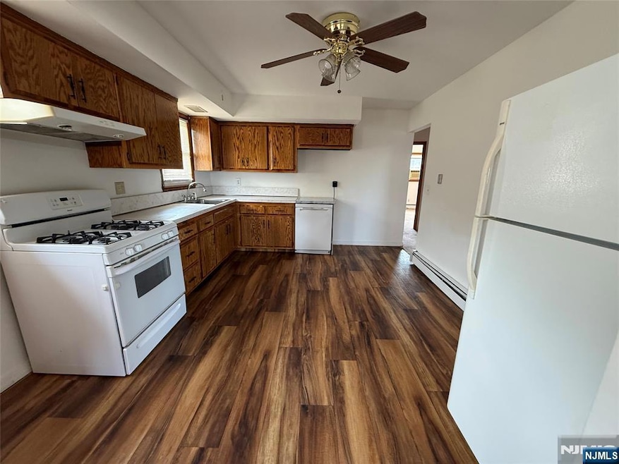 6 Maitland Place unit 2, Garfield, NJ 07026 - photo 1