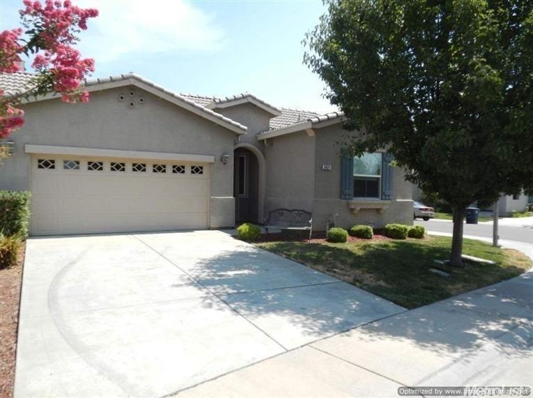 Nice looking single story home in the Alexander Co